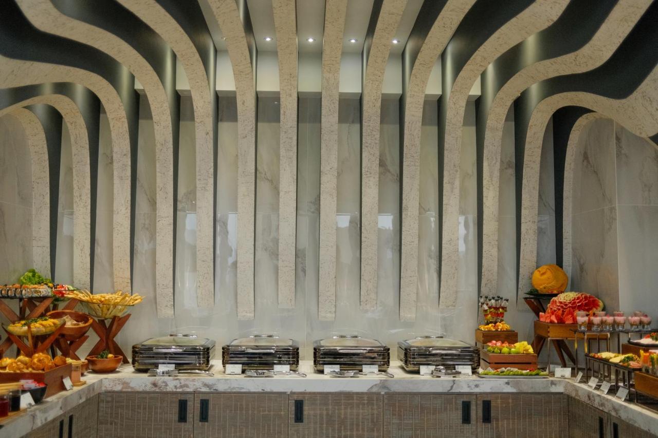 Hotel Ocean Grand At Hulhumale Esterno foto