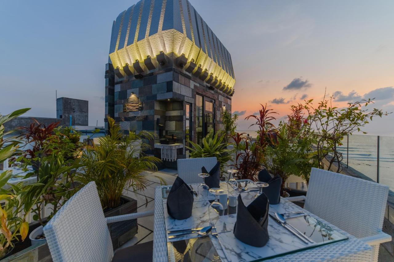 Hotel Ocean Grand At Hulhumale Esterno foto