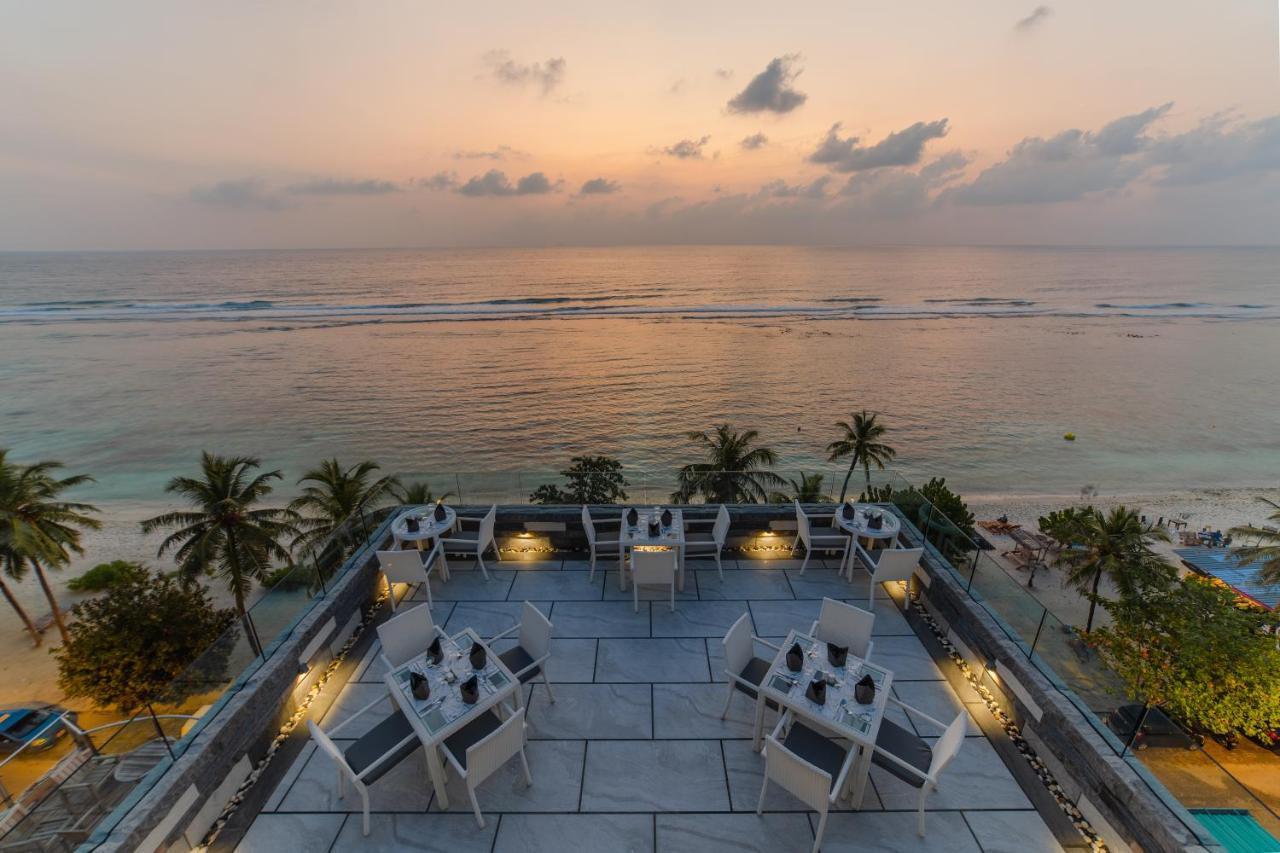 Hotel Ocean Grand At Hulhumale Esterno foto