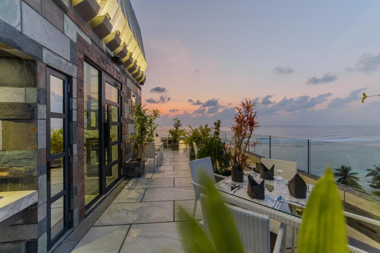 Hotel Ocean Grand At Hulhumale Esterno foto