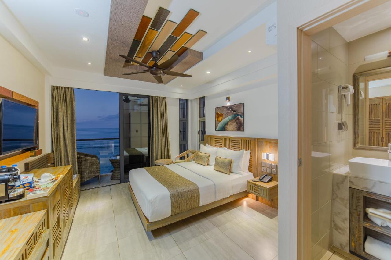 Hotel Ocean Grand At Hulhumale Esterno foto