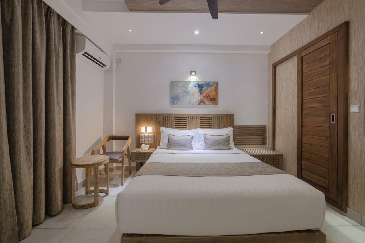 Hotel Ocean Grand At Hulhumale Esterno foto