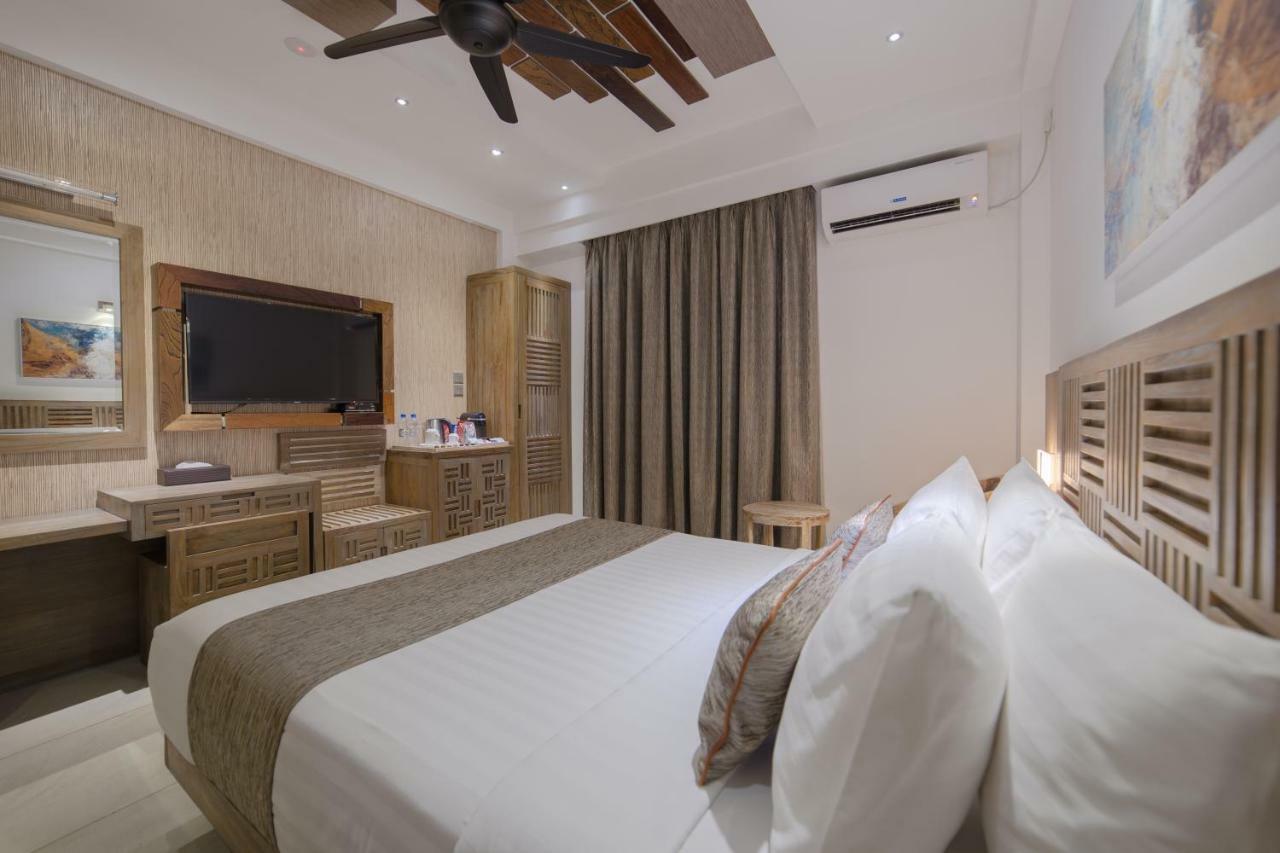 Hotel Ocean Grand At Hulhumale Esterno foto