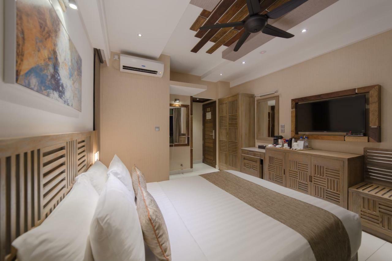 Hotel Ocean Grand At Hulhumale Esterno foto